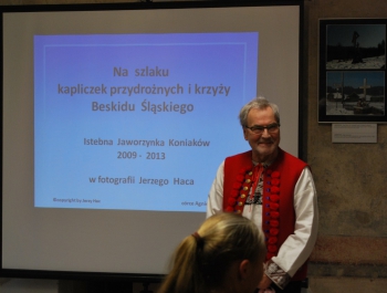 Kapliczki i krzyże przydrożne w Koniakowie, Istebnej i Jaworzynce w Fotografii Jerzego Haca - zdjęcie3