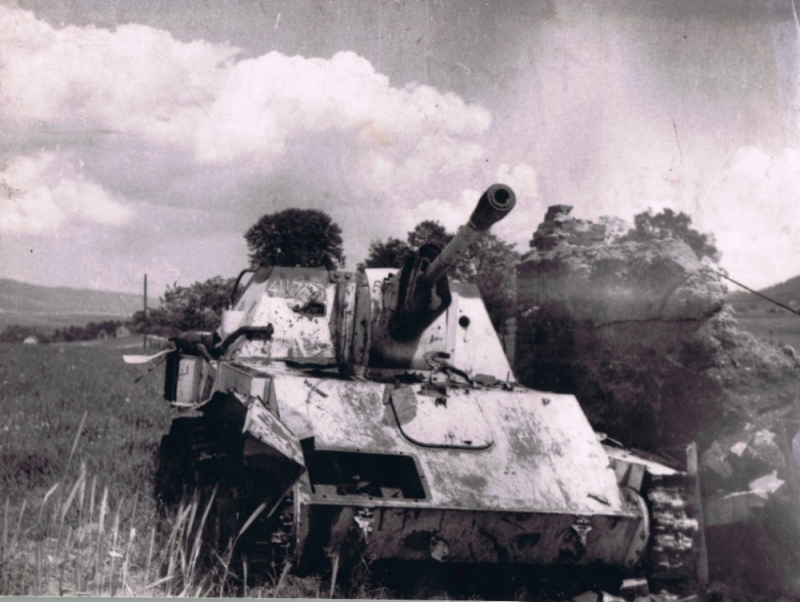 KWIECIEŃ 1945 ROKU…