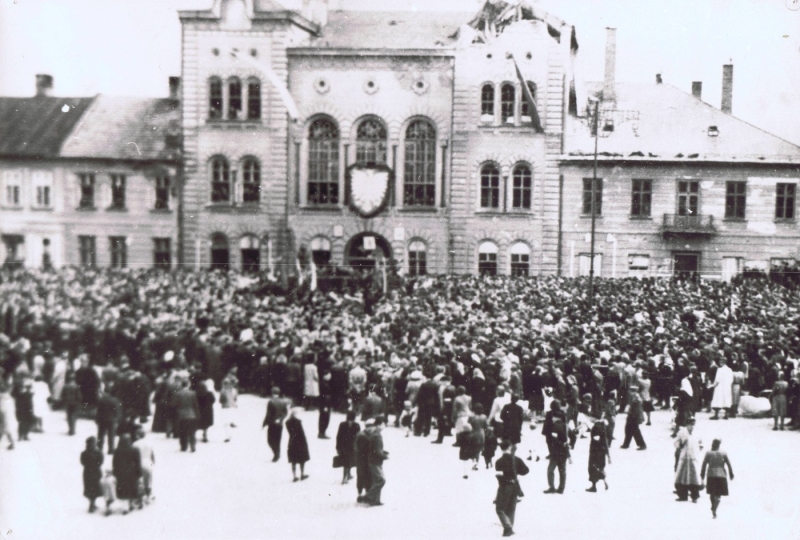 Kwiecień 1945 roku...