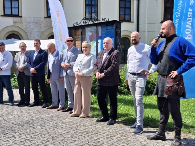 Festiwal dziewięćsił po raz kolejny połączył historię, tradycję i dobrą zabawę - zdjęcie1